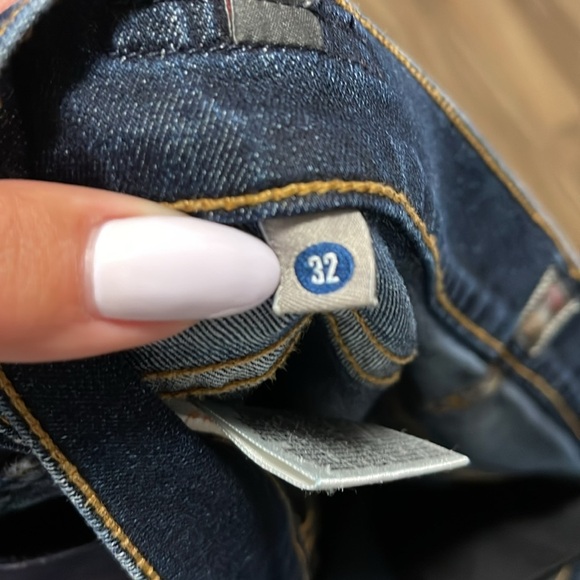 EUC Citizens Of Humanity Blue Straight Jeans with Vintage Fade - Picture 6 of 6